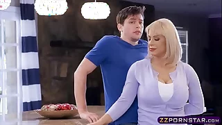 Blonde MILF with enormous main ingredient be fitting of hearts gets fucked wide of a lucky dude